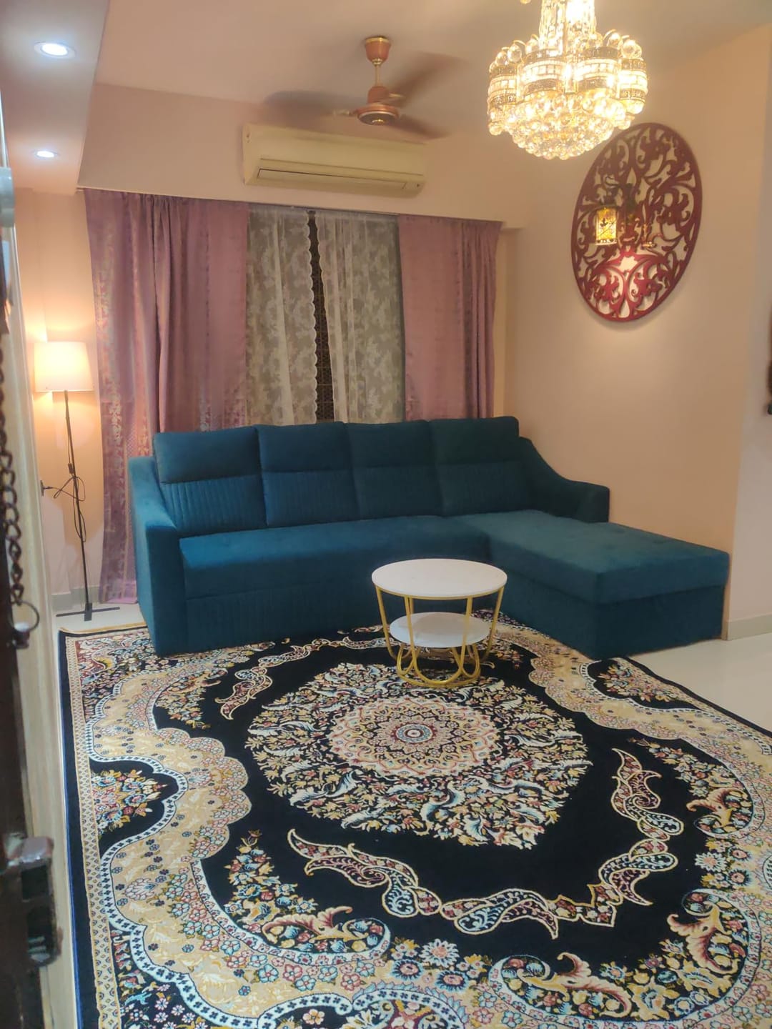 Customer photo review of Round Gold Coffee Table,2 Tier Coffee Tables for Living Room