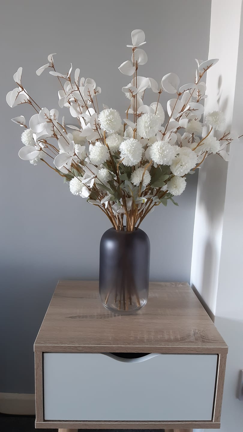Customer photo review of Faux Kiku Flower - White (10 Stems)