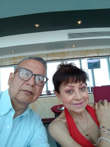 Customer photo review of Menú Golden