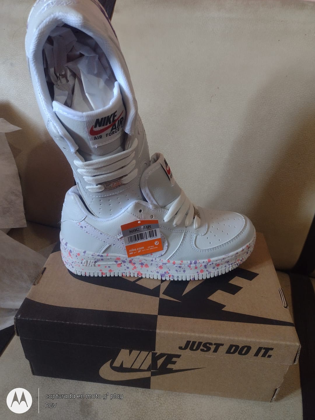 Customer photo review of Tenis 270 Plus Charpeado Coral Lila