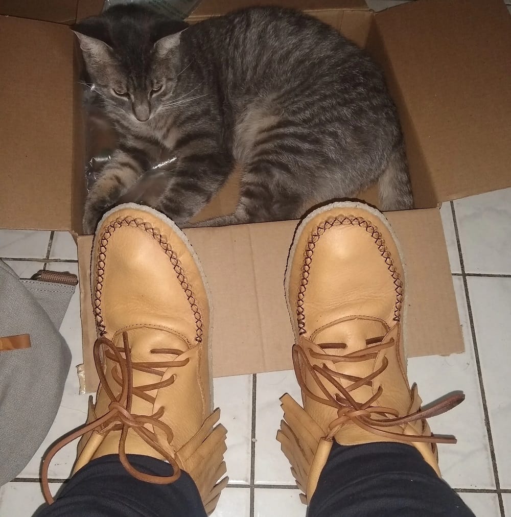 Customer photo review of Men's Moose Hide Leather Fringed Moccasin Boots