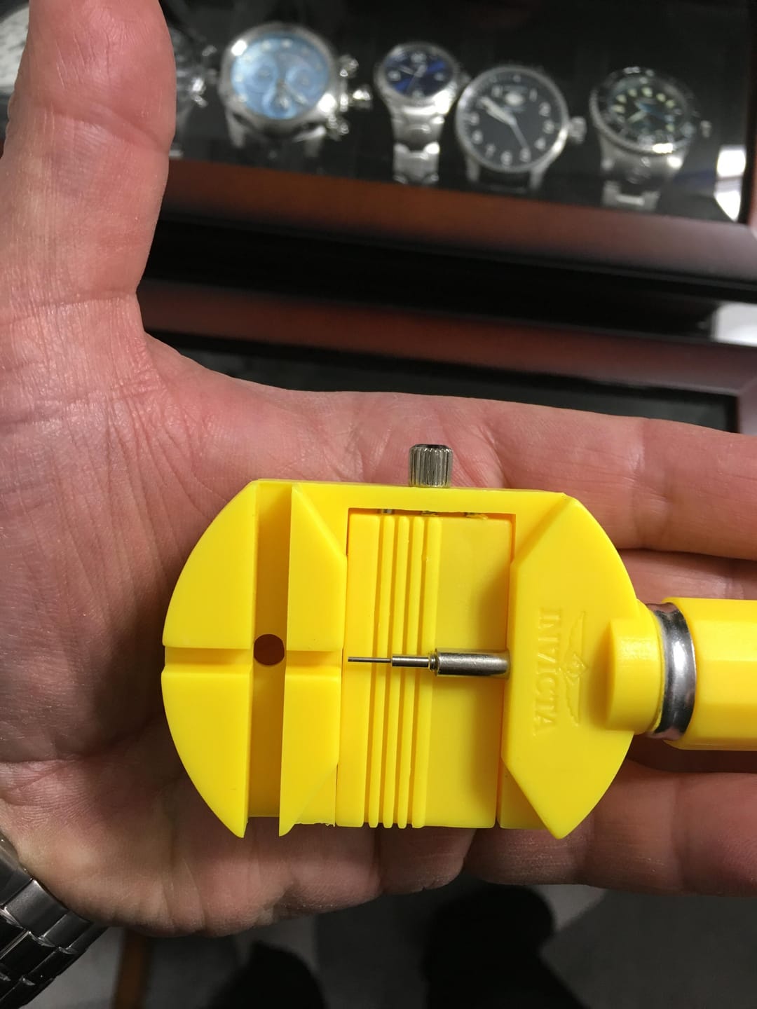 Customer photo review of Invicta IT003 Orange Watch Sizing Tool