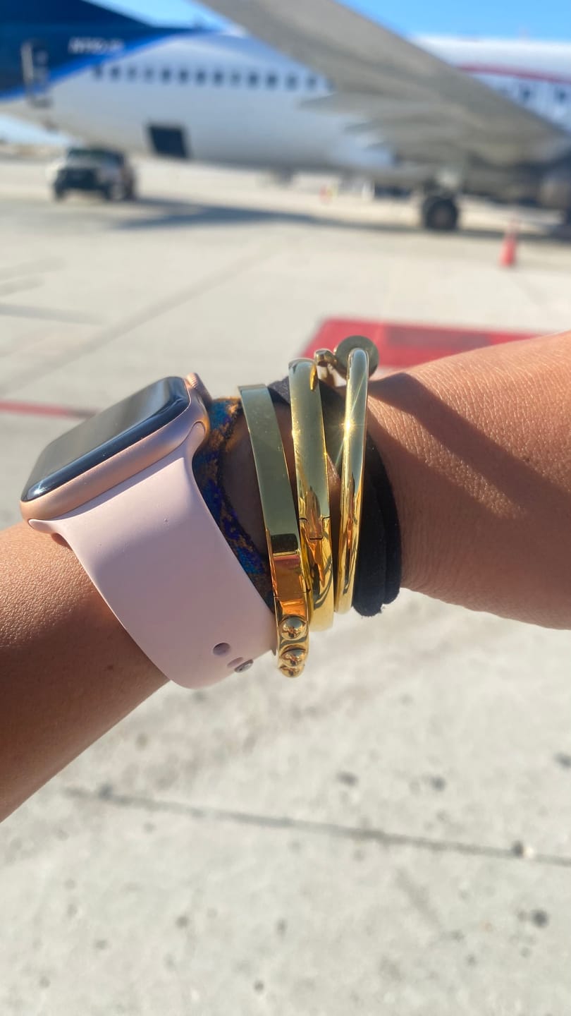 Customer photo review of Pulsera Elizabeth