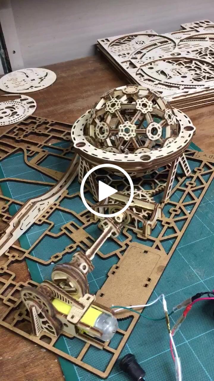 Customer video review of Galaxy Marble Run