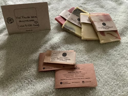 Customer photo review of Loona's Haarseife-Set mit Sisalsäckchen (Finde deine Haarseife)