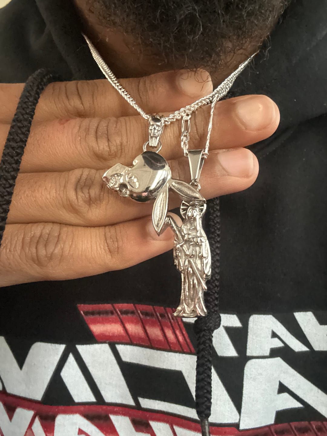 Customer photo review of SKULLBOY PENDANT