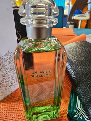 Customer photo review of Hermès Un Jardin Sur Le Toit For Women 100ml