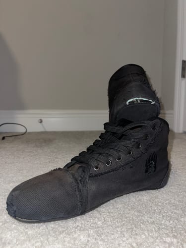 Customer photo review of Ursus Canvas | High-Top | Black
