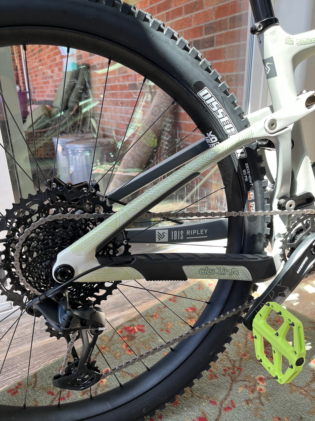 Customer photo review of Maze Runner Frame Keeper