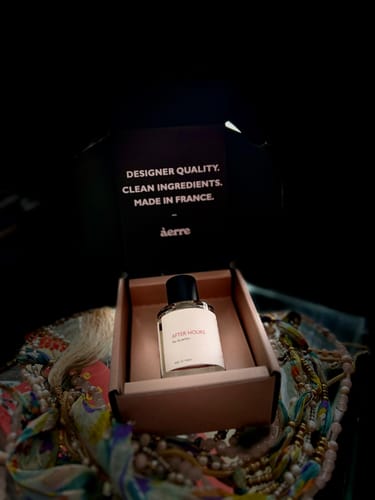 Customer photo review of After Hours