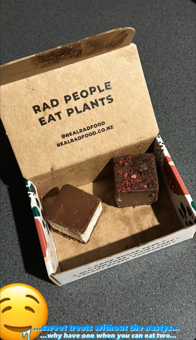 Customer photo review of Mixed Slice Box