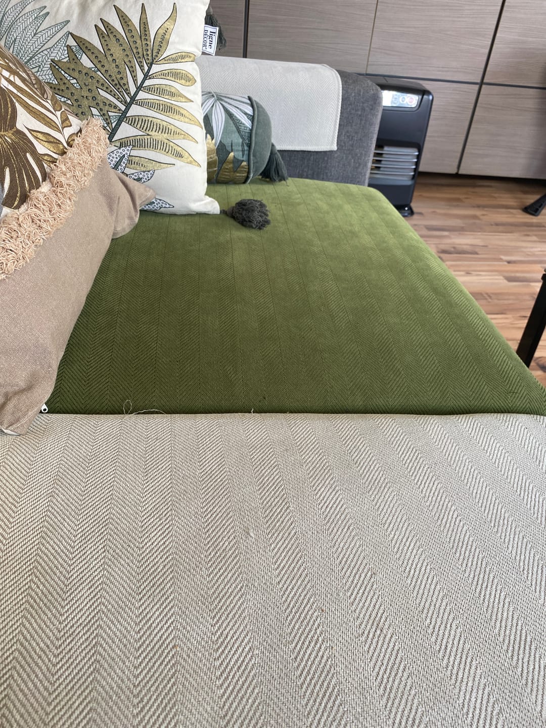 Customer photo review of Protège-Canapé Luxueux en Chenille Herringbone