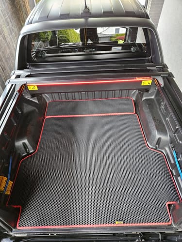 Customer photo review of Mata do bagażnika na wymiar