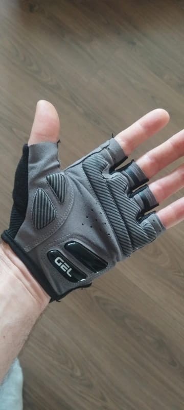 Customer photo review of Kyno Sport Gloves