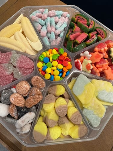 Customer photo review of Poppin Candy Custom Candy Platter