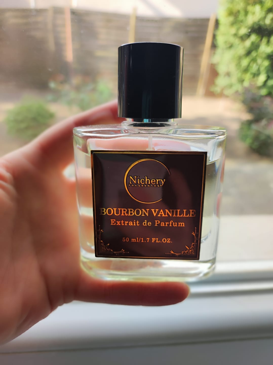 Customer photo review of Nichery Bourbon Vanille Extrait de Parfum - Unisex 50ml - ÚJ ÜVEG