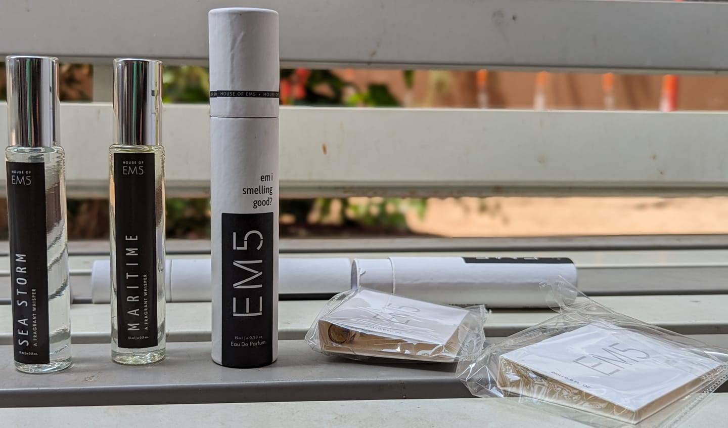 Customer photo review of EM5™ Aqua Profumo Perfume for Men | Eau de Parfum Spray | Amber Marine Fresh Spicy Fragrance | Luxury Gift for Him | Sizes Available: 50 ml / 15 ml