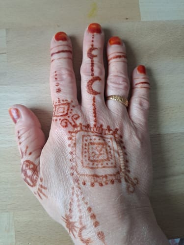 Customer photo review of Henna Cone (20g) Single