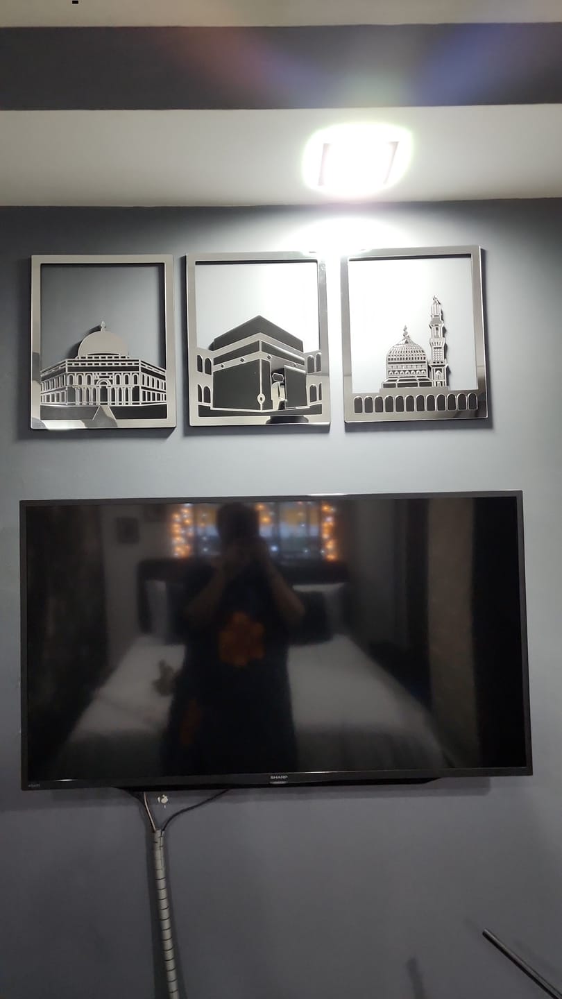 Customer photo review of Masjid Al Aqsa Masjid Al-Haram Masjid An-Nabawi Islamic Wall Art - Circular Design