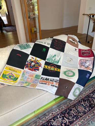 T-shirt quilt from syracuse university by Friederike from CA