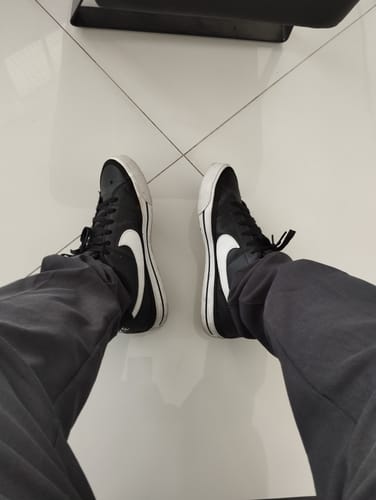 Customer photo review of Nike Men's Court Legacy