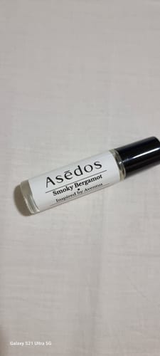 Customer photo review of SMOKY BERGAMOT PERFUME OIL