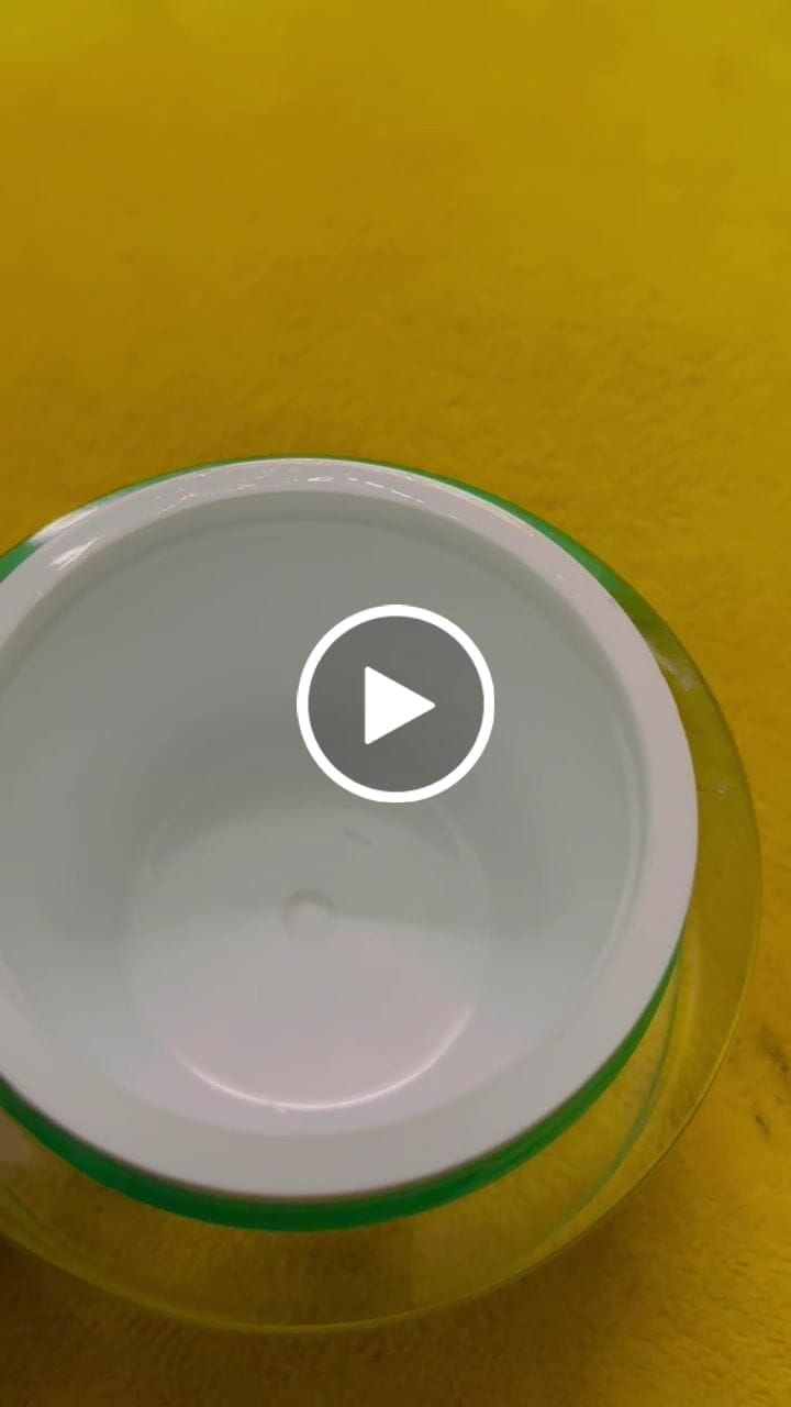 Customer video review of Ashwagandha & Tender Coconut Deep Hydrating Light Weight Moisturizer - 50gm