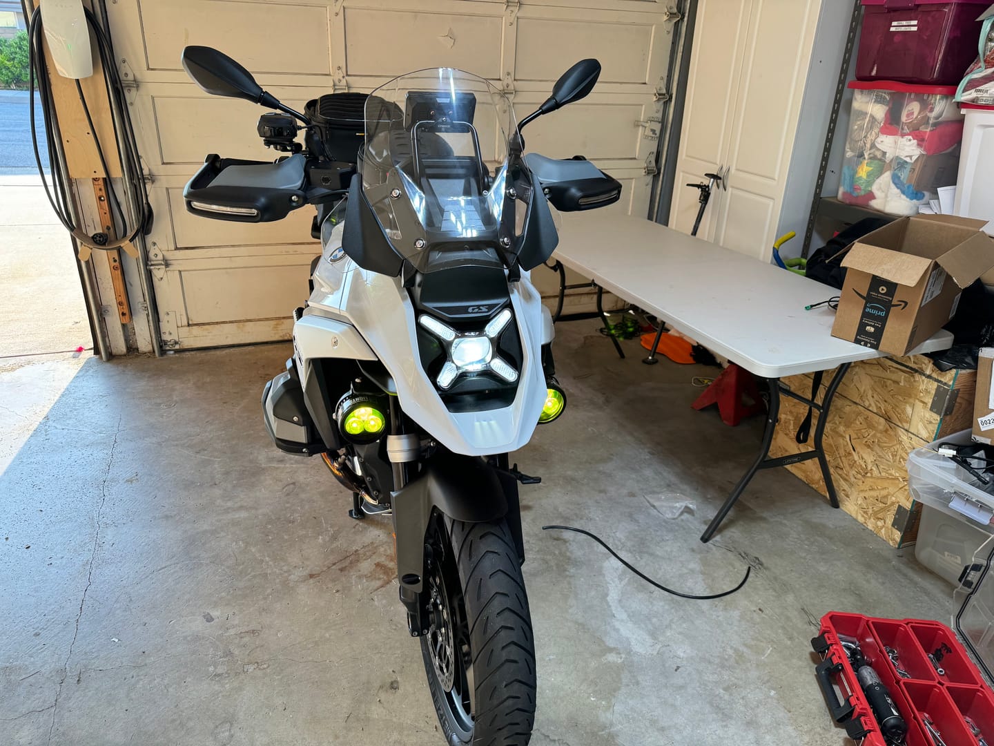 Customer photo review of DENALI GEN II CANsmart Controller for BMW R1300GS '24-