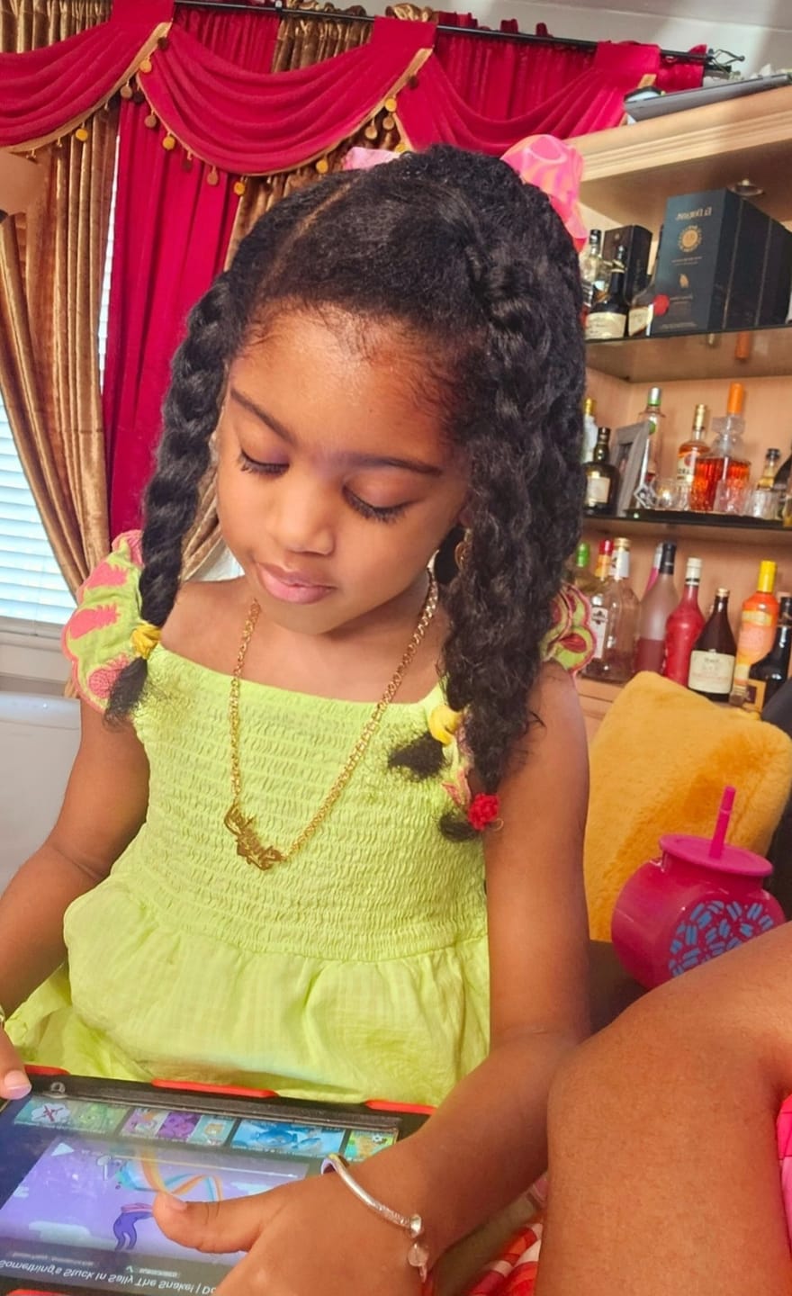 Customer photo review of Growth Complex  Miracle blends Oil