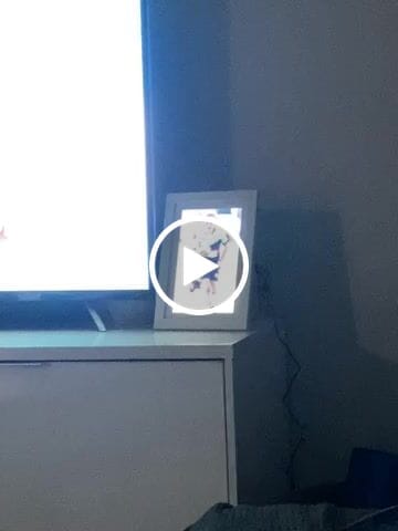 Customer video review of Digital Photo Frame