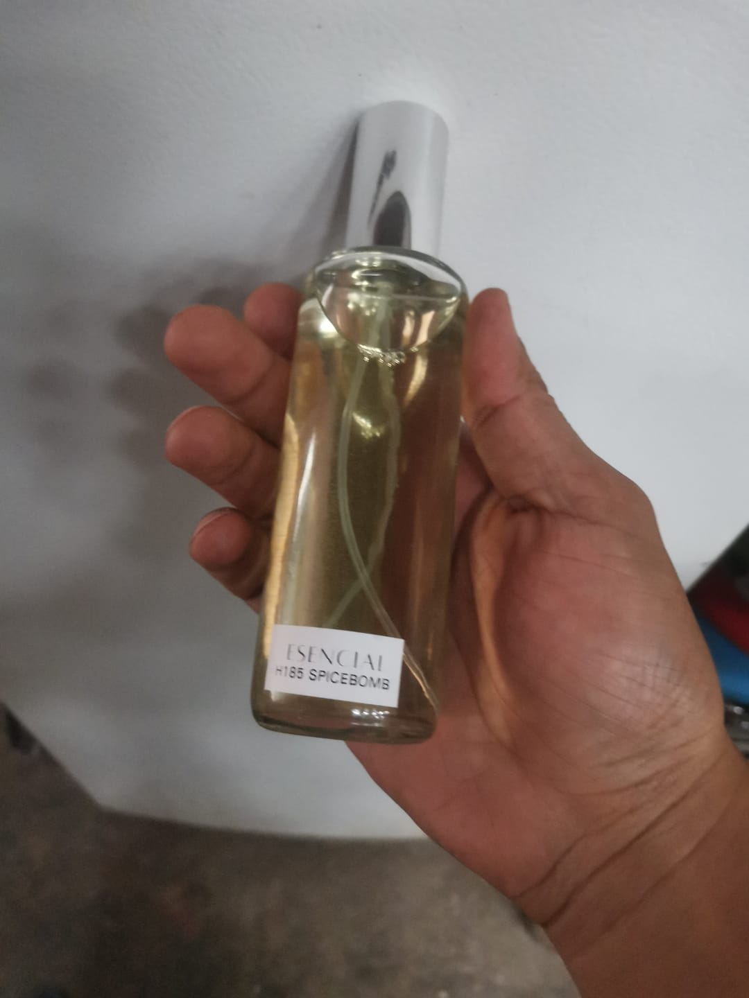 Customer photo review of H185 Inspirado en: Spicebomb - Viktor & Rolf