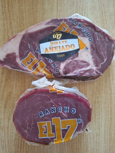 Reseña con foto de un cliente sobre Rib Eye Steak Dry Aged