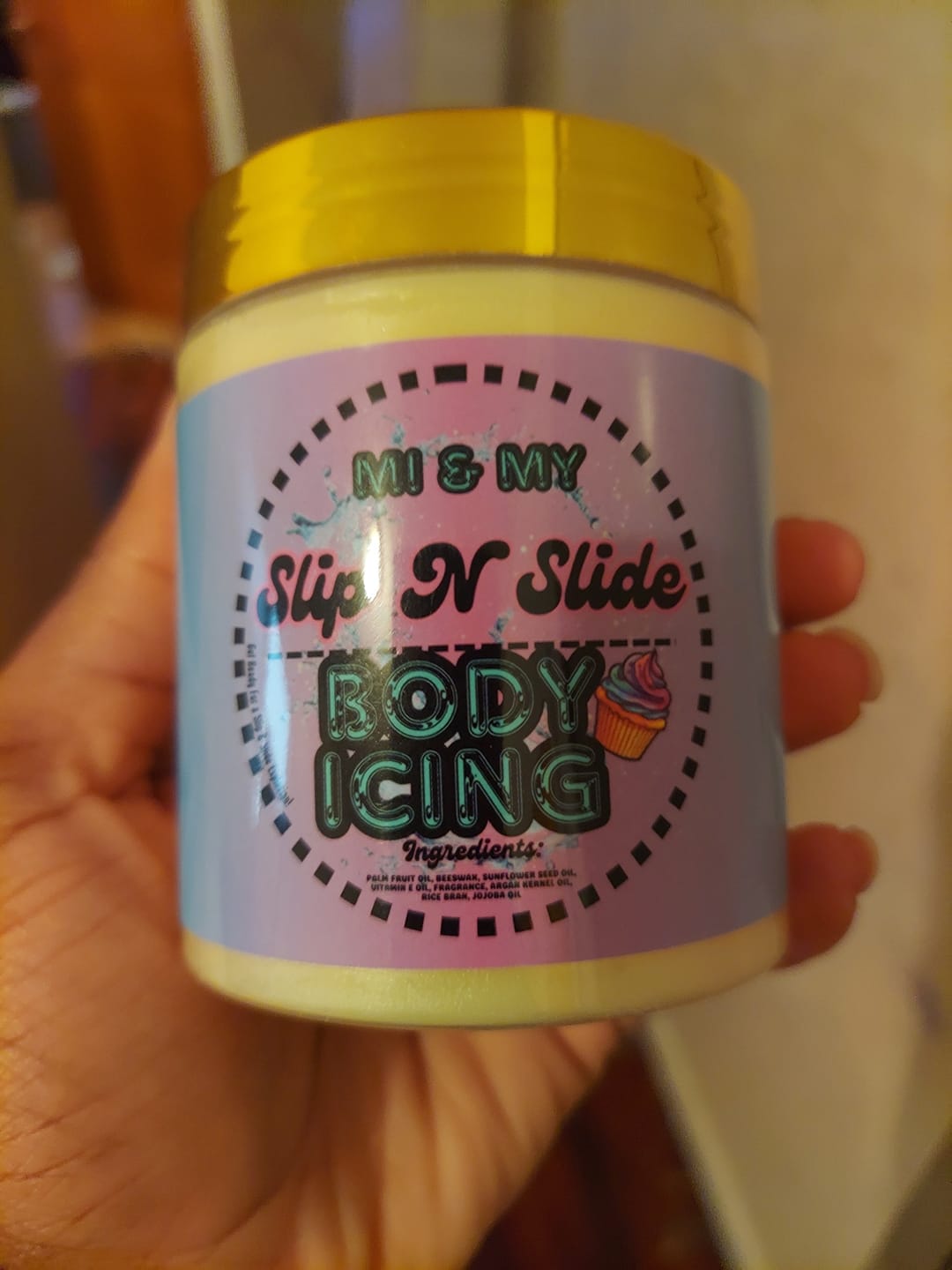 Customer photo review of Slip N Slide Body Icing