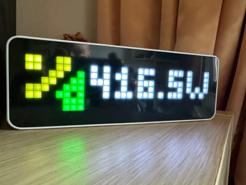 Customer photo review of Ulanzi TC001 Smart Pixel Uhr 2882