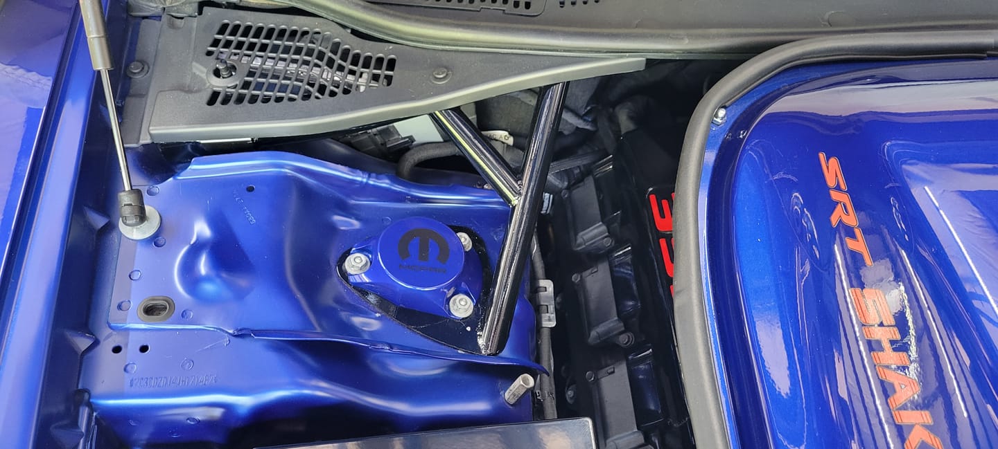 Customer photo review of ABD Strut Tower Covers 2005-2023 Challenger/Charger