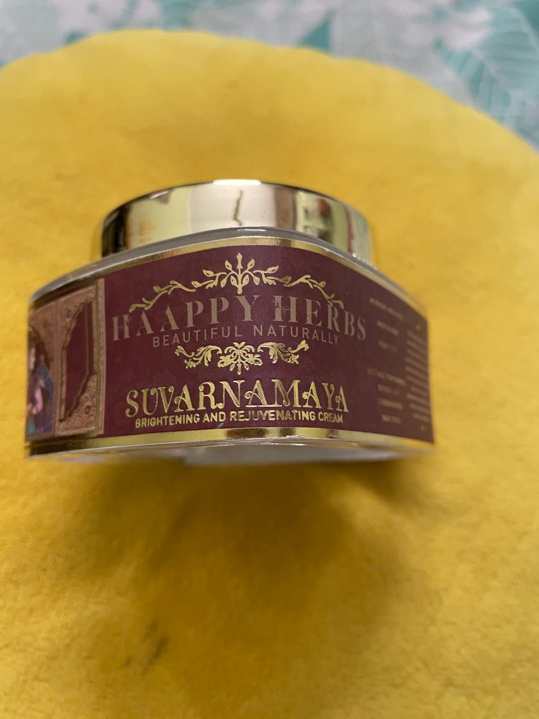 Customer photo review of Suvarnamaya Cream