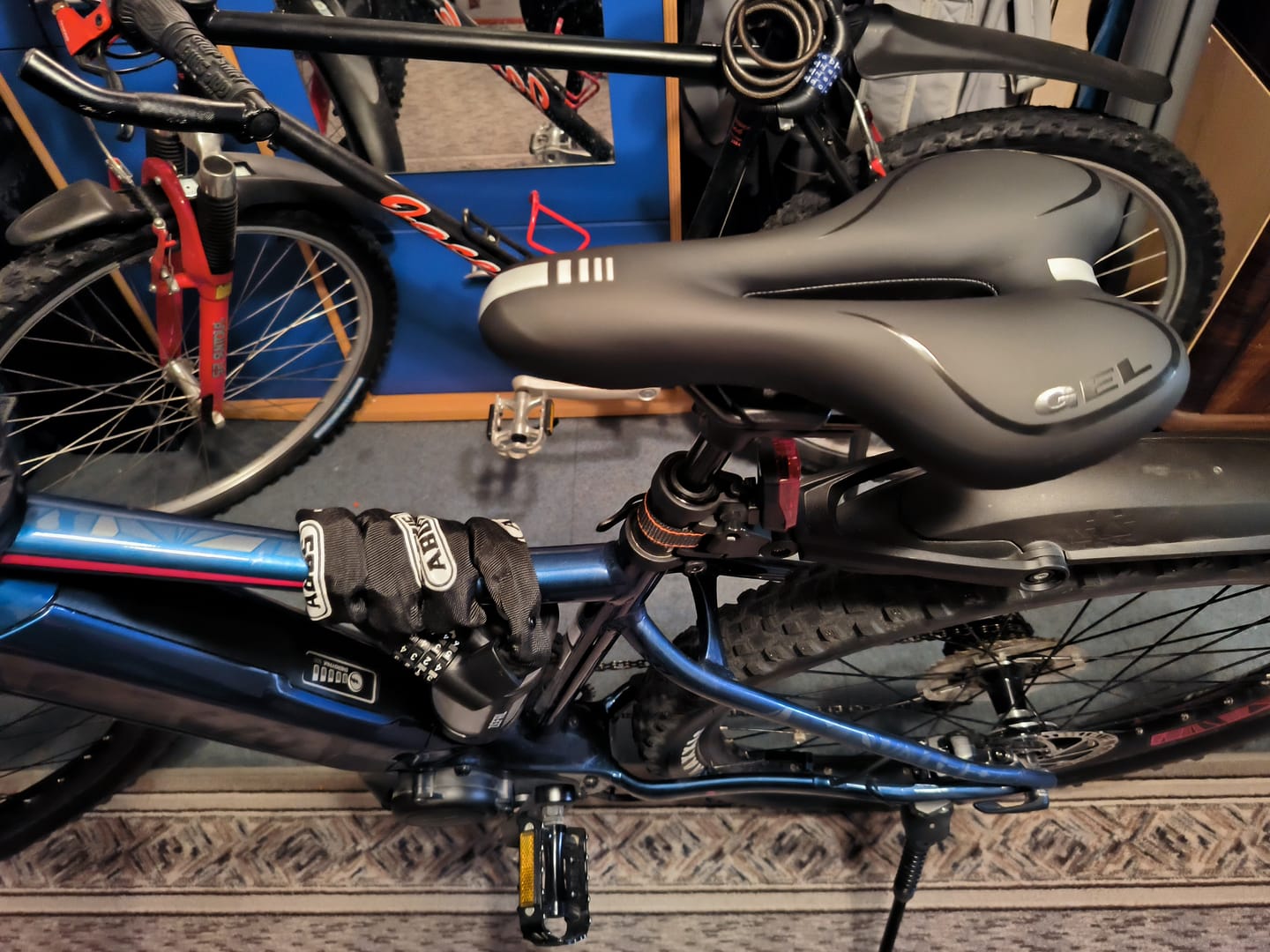 Customer photo review of CloudComfort Speed - Endlich Schmerzfrei Radfahren