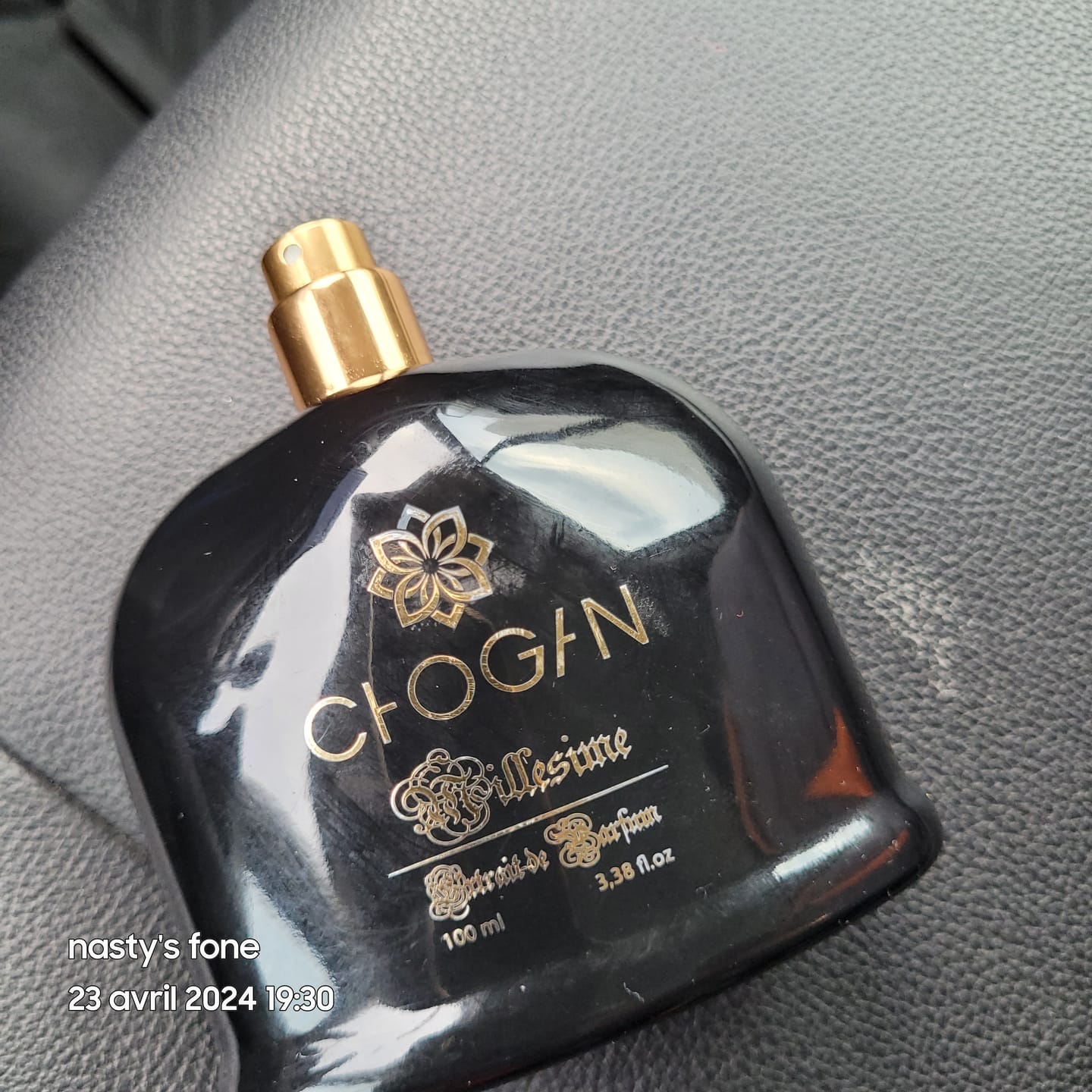 Customer photo review of Parfum Chogan N°087