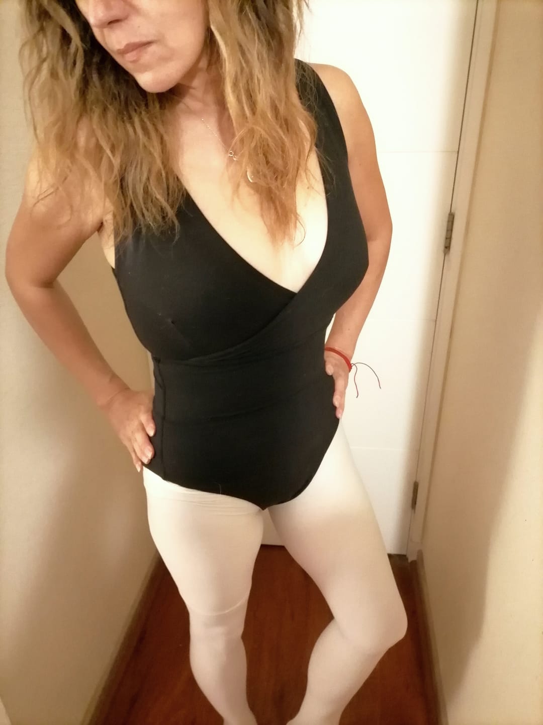 Customer photo review of BODY MODELADOR ESCOTE CRUZADO