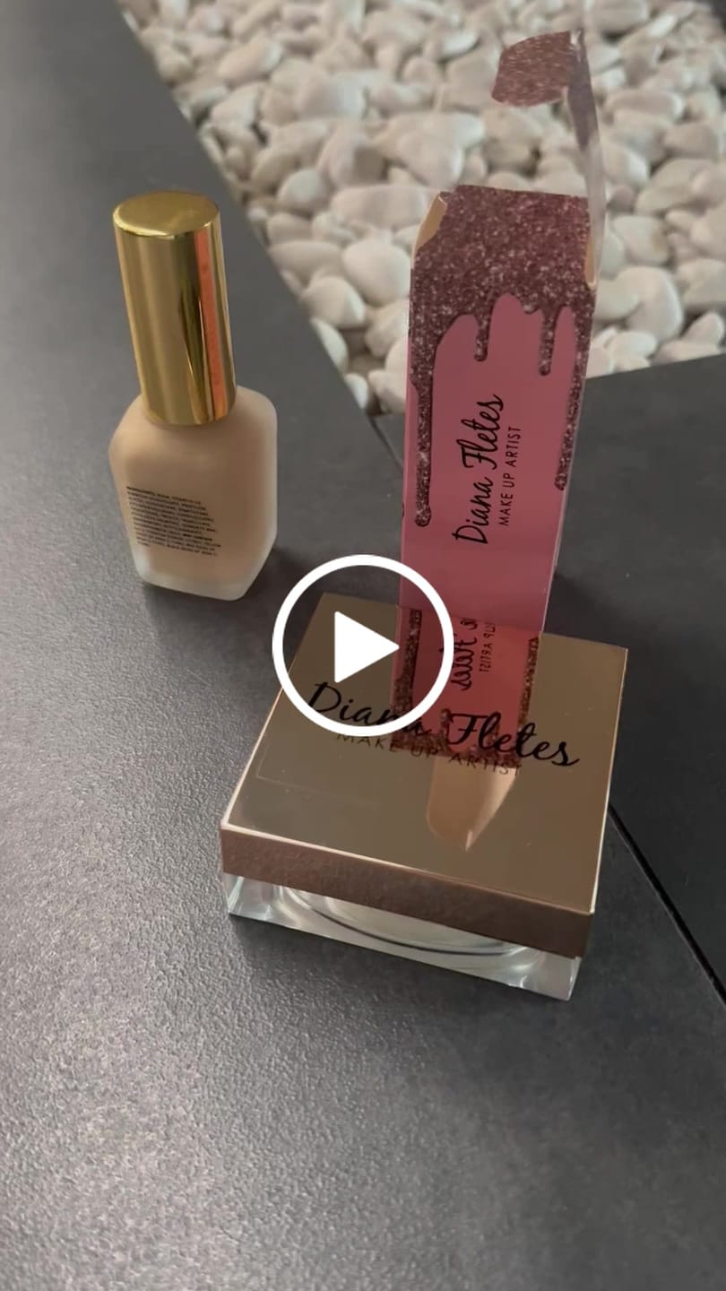 Customer video review of Maquillaje Diana Fletes A Prueba De Agua