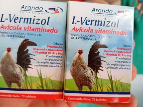 Customer photo review of L-Vermizol Avícola Vitaminado