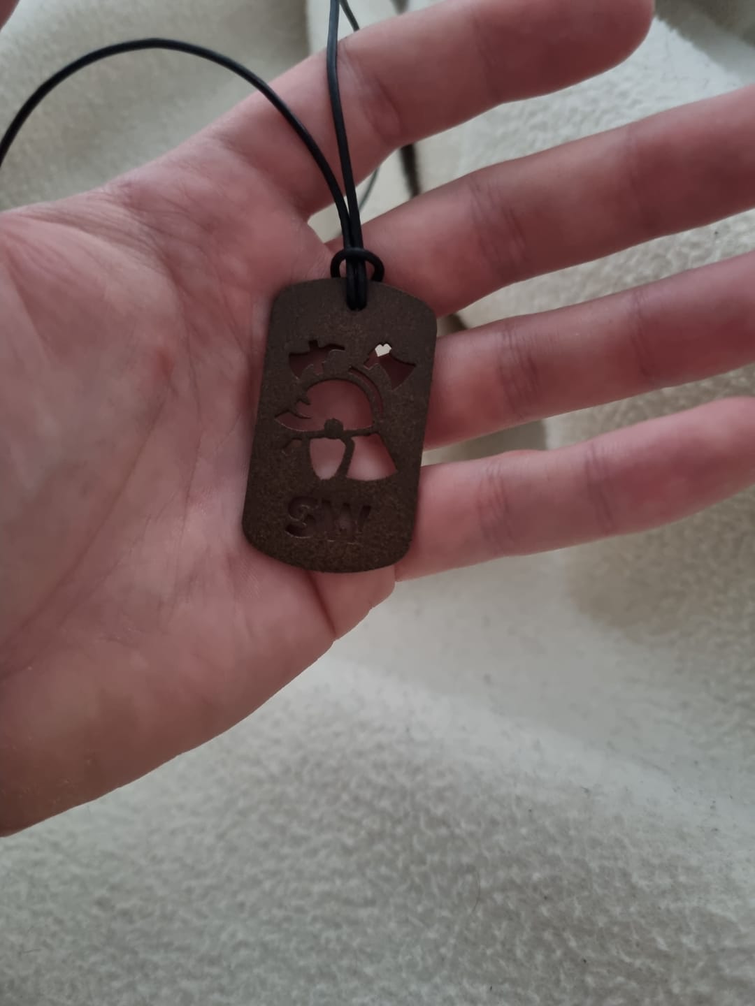 Customer photo review of Feuerwehr - Personalisierbare Laser-Halskette für Männer