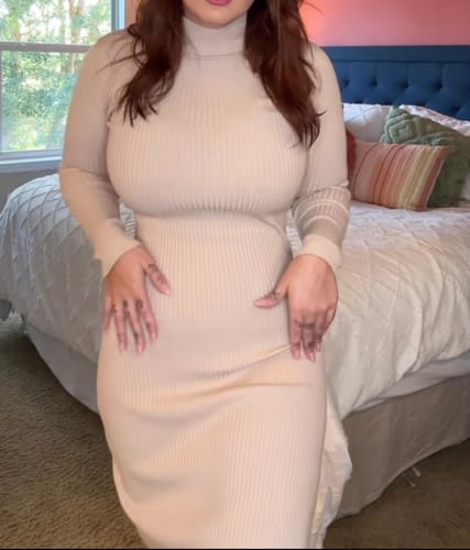 Customer photo review of LuxShape - Shaping Push-Up Bodysuit