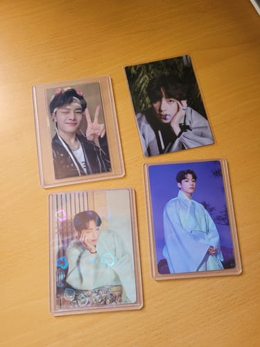 Customer photo review of [LAST RESTOCK] PREMIUM RESEALABLE PHOTOCARD SLEEVES - MINI TOUR VERSION (73x103MM)