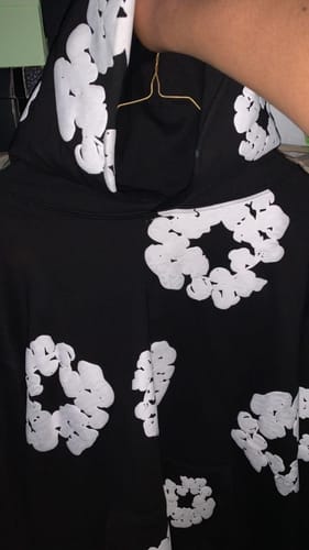 Customer photo review of Denim Tears The Cotton Wreath Hoodie