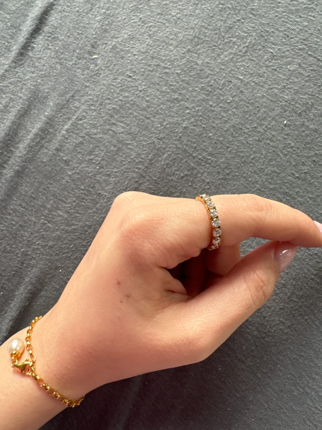 Customer photo review of Estella Ring | 18K vergoldet