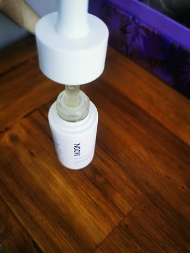 Customer photo review of WOW-WOW WONDER 3-Hyaluron & Vitamin C Face Serum