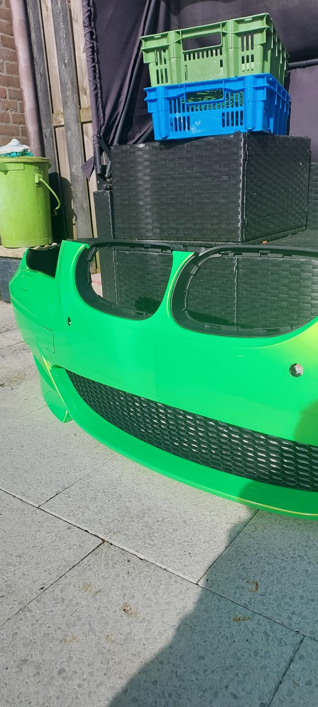 Customer photo review of Candy Metallic Neon Green vinyl wrap