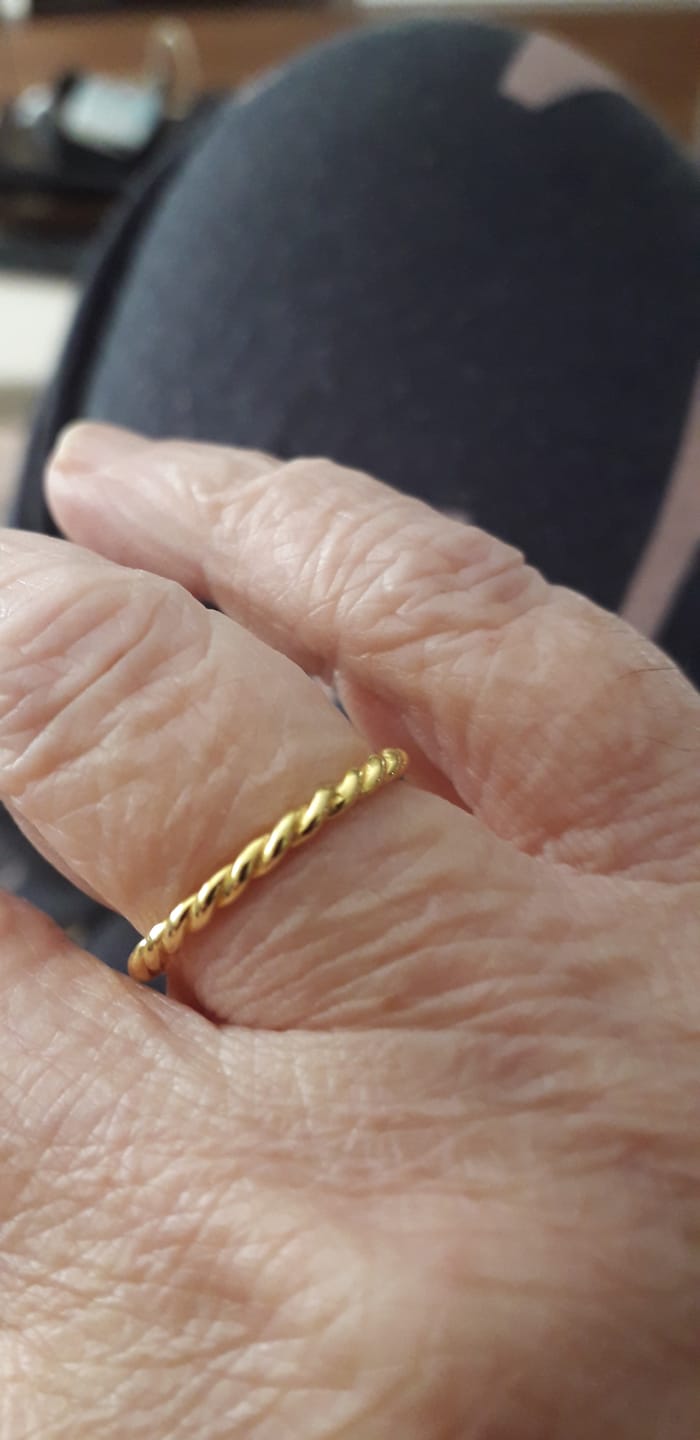 Customer photo review of Anillo Remolino