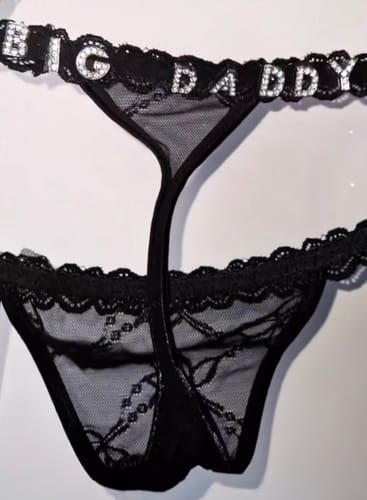Customer photo review of LoveBomb - personalisierter Tanga